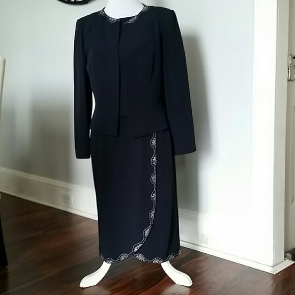 Mother of the bride dress - Picture 1 of 4